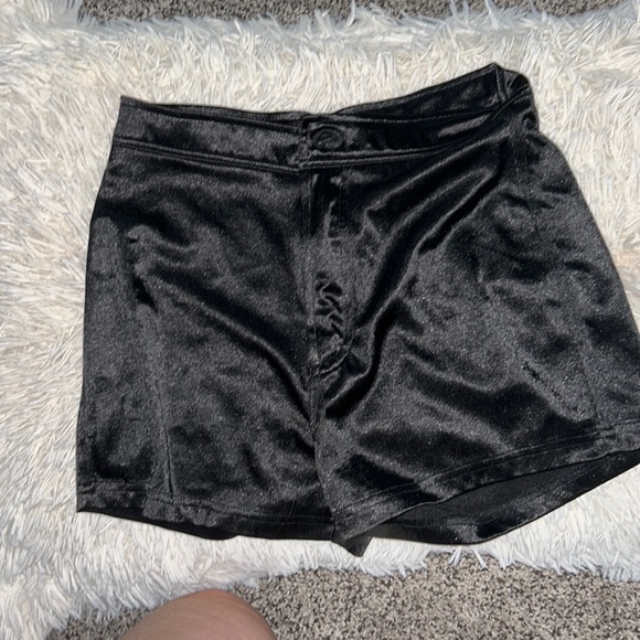Black Satin Shorts - xsmall - Picture 3 of 7
